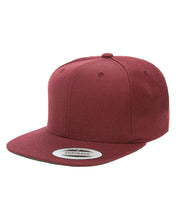 Cargar imagen en el visor de la galería, Custom Embroidered Classic SnapBack Hat - Jittybo&#39;s Custom Clothing &amp; Embroidery
