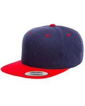 Cargar imagen en el visor de la galería, Custom Embroidered Classic SnapBack Hat - Jittybo&#39;s Custom Clothing &amp; Embroidery
