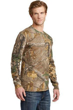 Load image into Gallery viewer, Custom Embroidered Camo Long Sleeve / Custom Hunting Shirt/ Personalized Camo Shirt / Hunting Shirt / Deer Hunter / Embroidered Camo t-shirt - Jittybo&#39;s Custom Clothing &amp; Embroidery
